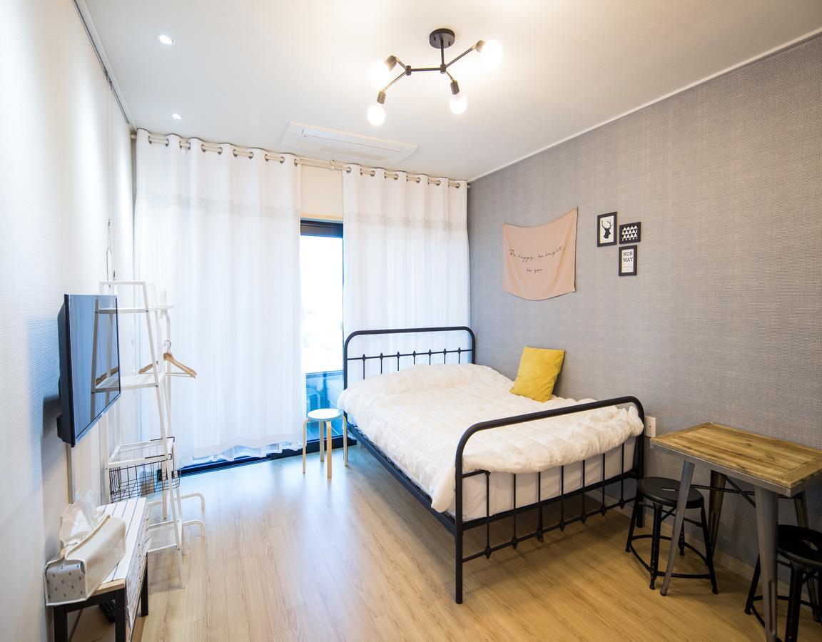 Jeju Feel Pension Exterior foto